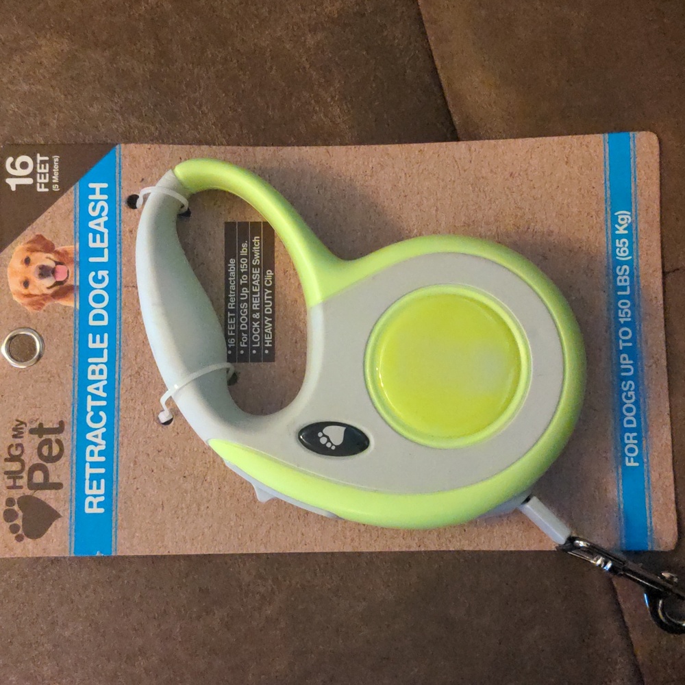 Retractable 16ft Dog Leash up to 150 lbs dog